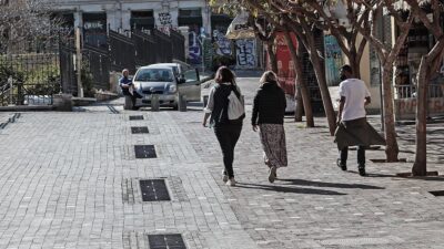 Κορωνοϊός: Στα 2.405 τα νέα κρούσματα - Τα 1.137 στην Αττική