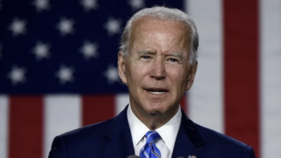 Μπάιντεν: To αργότερο στις 19 Απριλίου κάθε ενήλικας άνω των 18 ετών θα μπορεί να εμβολιάζεται