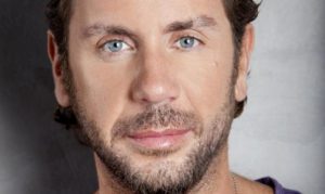 «Υπόμνημα και αντιπαράθεση: Ο Στέφανος Παπαδόπουλος απαντά στη μήνυση κατά του Γιώργου Μαζωνάκη»