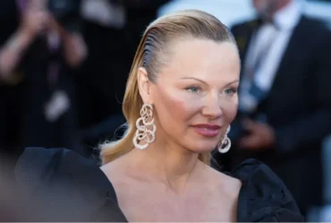 Πάμελα Άντερσον: Η ανάρτηση για την υποψηφιότητά της στα βραβεία SAG - «Αυτός ο ρόλος μου έσωσε τη ζωή»