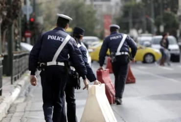 Κυκλοφοριακές ρυθμίσεις στη Λεωφόρο Βουλιαγμένης την Πέμπτη λόγω εργασιών σε πεζογέφυρες