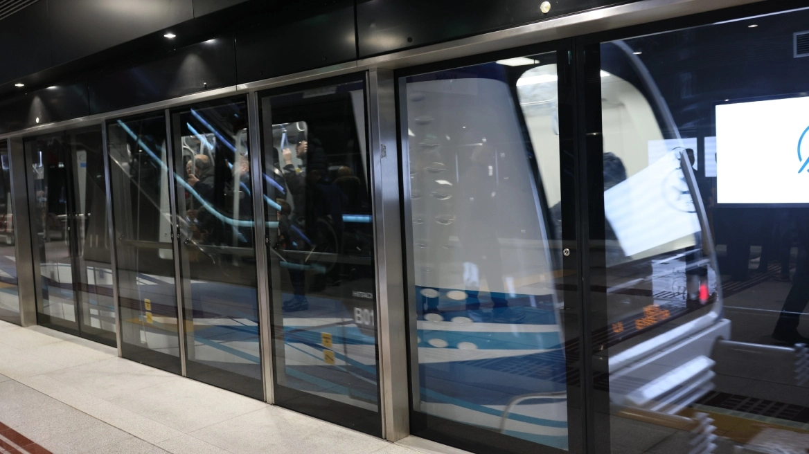 Επιμένει το πρόβλημα στο Μετρό Θεσσαλονίκης - Ως σταθμός μετεπιβίβασης λειτουργεί αυτός της 25ης Μαρτίου Επιμένει το πρόβλημα στο Μετρό Θεσσαλονίκης - Ως σταθμός μετεπιβίβασης λειτουργεί αυτός της 25ης Μαρτίου