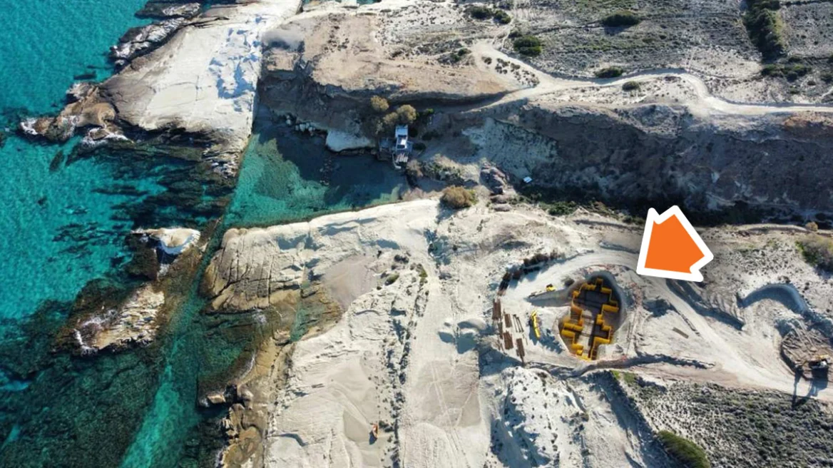 Αδιανόητο, χτίζουν στο Σαρακήνικο 5άστερο ξενοδοχείο! Ξεσηκωμός στη Μήλο για τις εργασίες στο σημείο-κόσμημα