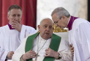 Βατικανό: Μέχρι αύριο θα γίνουν γνωστά τα αποτελέσματα της αγωγής στην οποία υποβάλλεται ο Πάπας