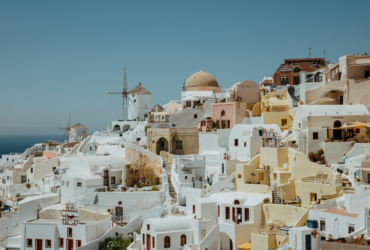 Διευθυντής Γεωδυναμικού Ινστιτούτου: Η ακολουθία των σεισμών απομακρύνεται από τη Σαντορίνη