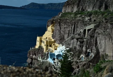 ΕΚΠΑ: Πώς ξεκίνησε η συνεχιζόμενη σεισμική δραστηριότητα στην Σαντορίνη - Τι έχει συμβεί στο παρελθόν