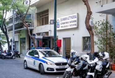 Αιγύπτιος με χατζάρα απειλούσε να σφάξει αστυνομικούς στον Άγιο Παντελεήμονα και να κάνει live στην πατρίδα του