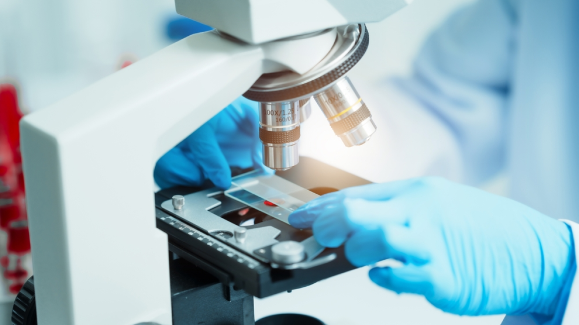 Πέθανε ο Αθανάσιος Φάσσας, ο γιατρός που σηματοδότησε την εξέλιξη της αιματολογίας στην Ελλάδα