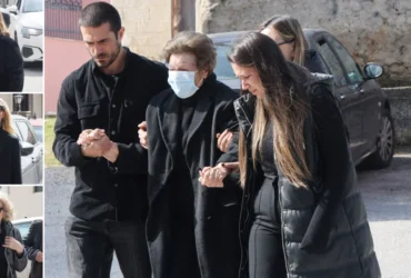 Θλίψη στο τελευταίο αντίο της Καίτης Κωνσταντίνου - Συντετριμμένες η μητέρα και η αδερφή της