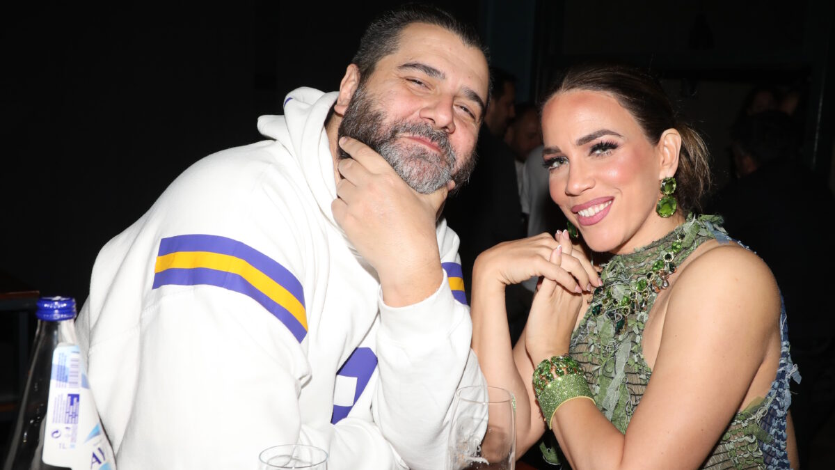 Κατερίνα Στικούδη: «Με τον Βαγγέλη Σερίφη είμαστε ελεύθεροι άνθρωποι, παρόλο που είμαστε παντρεμένοι»