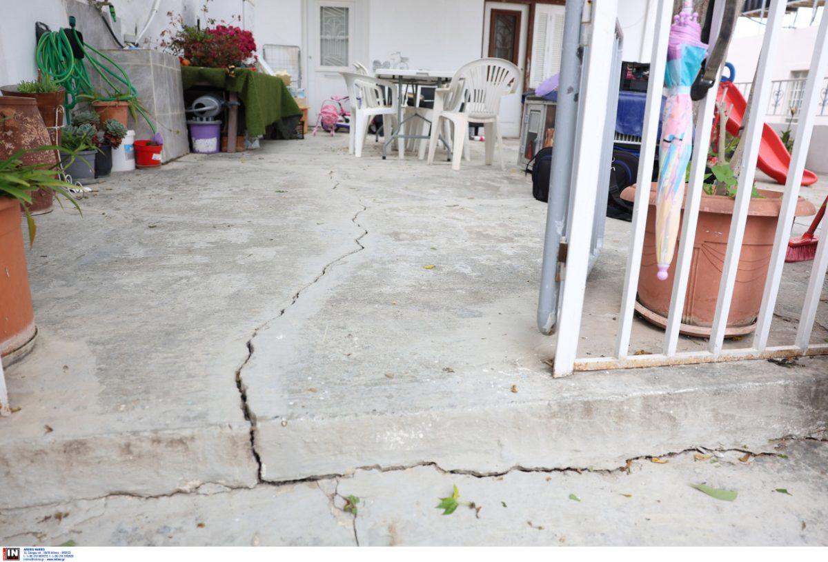 Βούτες Ηρακλείου: Διαρροές σε δίκτυα και πηγάδια η αιτία για τις ρηγματώσεις Βούτες Ηρακλείου: Διαρροές σε δίκτυα και πηγάδια η αιτία για τις ρηγματώσεις