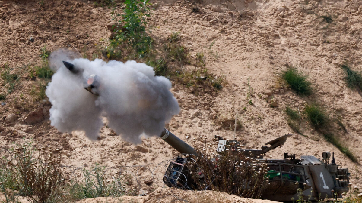 Λωρίδα της Γάζας: «Θα πεθάνουμε αυτή τη φορά; Θα μας εκτοπίσουν πάλι; Τι έμεινε για να το βομβαρδίσει το Ισραήλ»