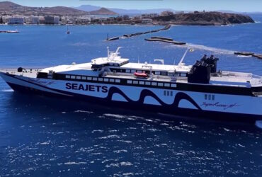 Νάξος: Αίσιο τέλος για την περιπέτεια των επιβατών του Super Runner Jet – Έδεσε με ασφάλεια στο λιμάνι