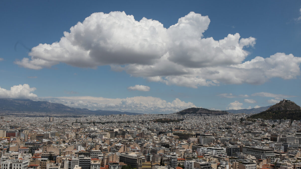 Μεγαλώνει η ψαλίδα τιμών και μισθών: Η στέγαση απομακρύνεται από τον μέσο Έλληνα Μεγαλώνει η ψαλίδα τιμών και μισθών: Η στέγαση απομακρύνεται από τον μέσο Έλληνα