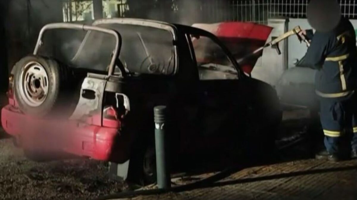 Μετς: Δεν έχει ταυτοποιηθεί ο νεκρός άνδρας, μυστήριο με τις πινακίδες του καμένου αυτοκινήτου – Τα 3 ενδεχόμενα που ερευνούν οι Αρχές