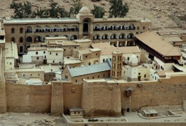 Μονή Αγίας Αικατερίνης του Σινά: «Προσευχόμαστε οι εξελίξεις να είναι θετικές» λέει ο Αρχιεπίσκοπος Ιερώνυμος