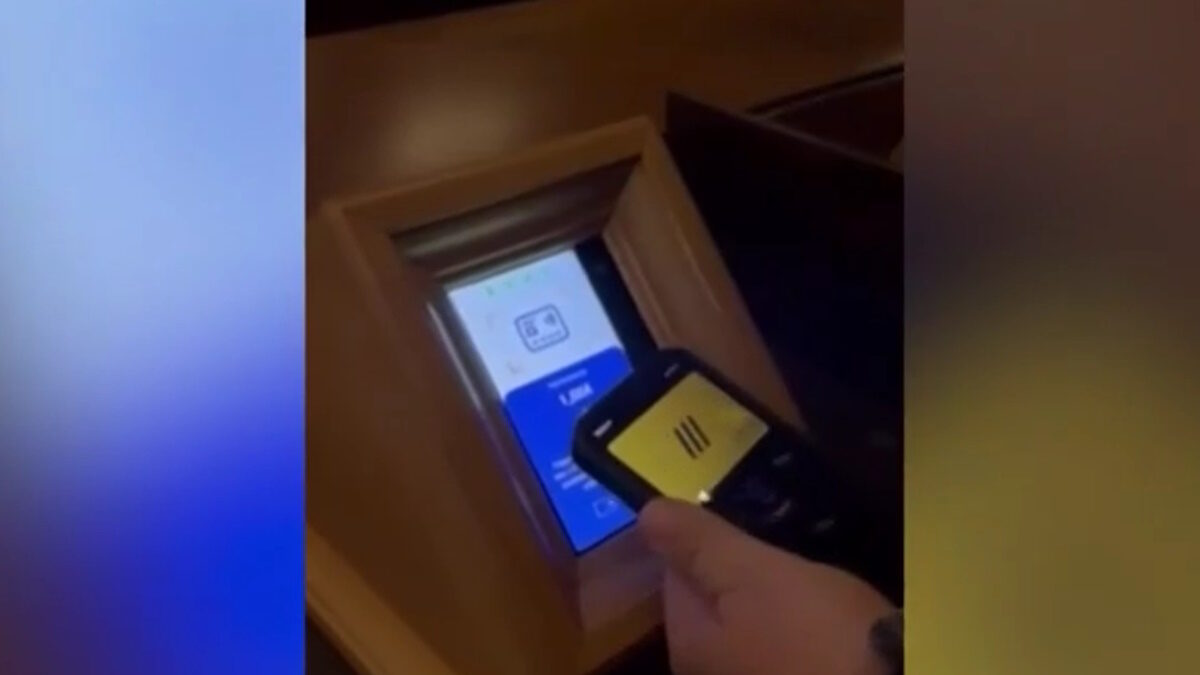 Το πρώτο POS σε εκκλησία είναι γεγονός – Το αίτημα των τουριστών έγινε πράξη