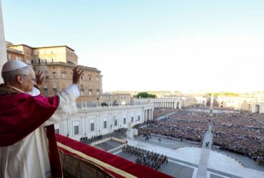 Πάπας Λέων ο 14ος: Τι σηματοδοτεί για την Καθολική Εκκλησία η εκλογή του πρώτου ποντίφικα από τις ΗΠΑ