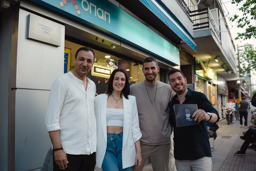 Pre-game show με Αντώνη Πετρόπουλο και Γιώργο Αλεξόπουλο Pre-game show με Αντώνη Πετρόπουλο και Γιώργο Αλεξόπουλο