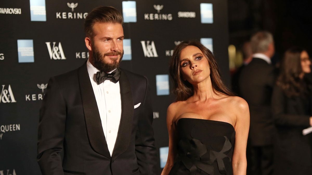 Πελτζ εναντίον Μπέκαμ: «Είστε τσιγκούνηδες» – Η κατηγορία που εξόργισε Ντέιβιντ και Βικτόρια