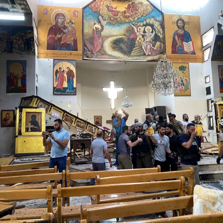 Συρία: Τρομοκρατική επίθεση σε ορθόδοξη εκκλησία – Τουλάχιστον 15 νεκροί