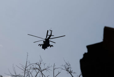 Ελικόπτερο έπεσε στη Μαρίνα Βουλιαγμένης, είχε απογειωθεί για Μύκονο – Σώοι όλοι οι επιβαίνοντες