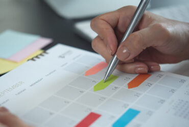 Αργίες 2025: Πότε πέφτουν τα επόμενα τριήμερα και τετραήμερα, τι μέρα πέφτει ο Δεκαπενταύγουστος