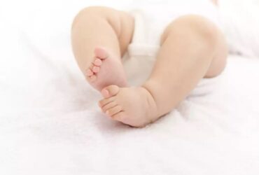 Πάρος: Ελεύθερη με όρους η μητέρα του βρέφους που βρέθηκε νεκρό – Διατάχθηκε ο εγκλεισμός της σε ψυχιατρείο