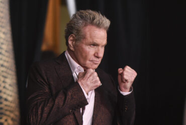 Ο πρωταγωνιστής του Cobra Kai, Μάρτιν Κόουβ δάγκωσε συμπρωταγωνίστριά του – Τι κατέγραψε κάμερα