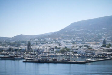 Πάρος: Το Champion Jet 3 χτύπησε στην προβλήτα του λιμανιού