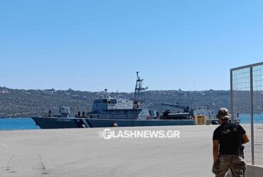 Στο λιμάνι της Σούδας έφτασαν οι 117 παράτυποι μετανάστες – Θα μεταφερθούν με το ίδιο πλοίο στην Αθήνα