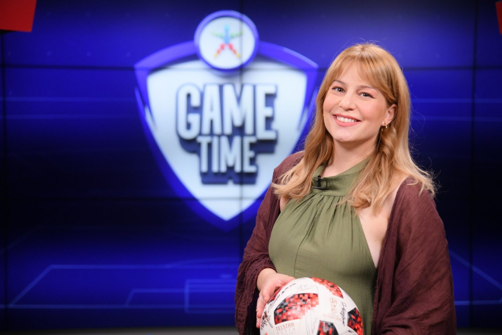 Η Βέρα Μακρομαρίδου στο ΟΠΑΠ Game Time: Θέατρο, γήπεδο και... η συνεργασία που οδήγησε σε γάμο