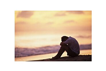 Καλοκαιρινή κατάθλιψη: Και όμως υπάρχει και μάλιστα είναι να φαινόμενο που ταλαιπωρεί αρκετούς συνανθρώπους μας.