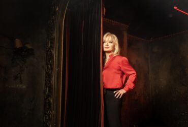 ΕΚΤΑΚΤΟ «ΦΩΣ ΣΤΟ ΤΟΥΝΕΛ» ΜΕ ΤΗΝ ΑΓΓΕΛΙΚΗ ΝΙΚΟΛΟΥΛΗ