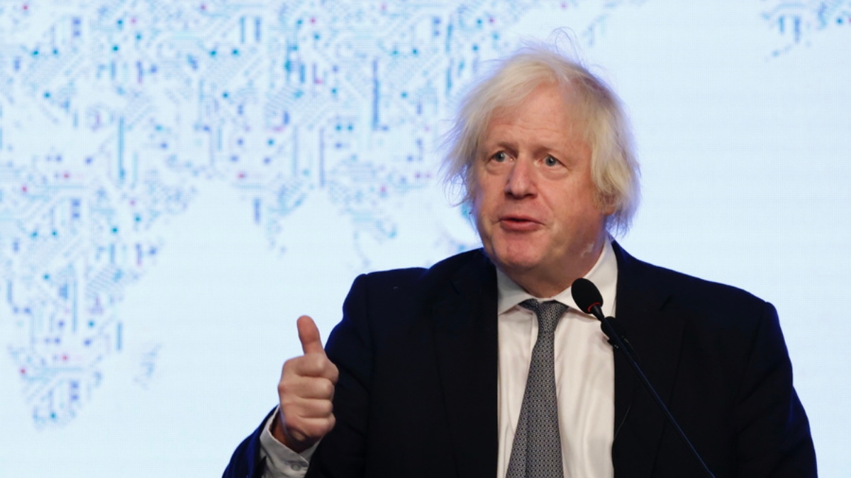 Μπόρις Τζόνσον: Διακοπές στην Εύβοια