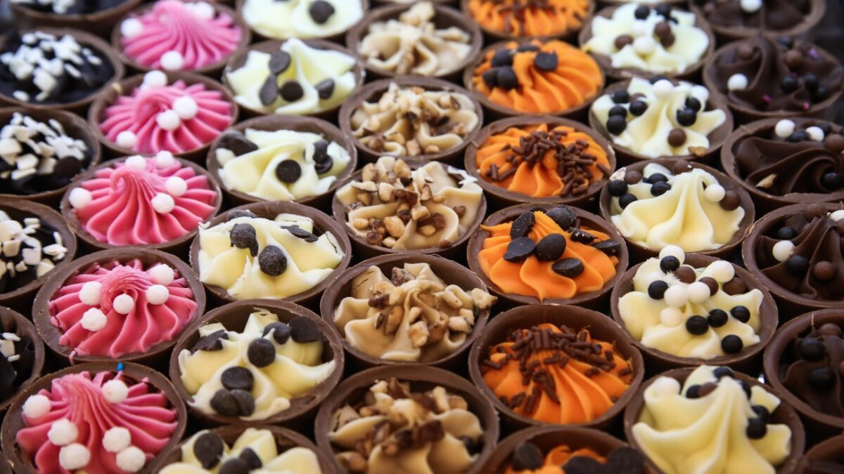 Εορτολόγιο 17 Αυγούστου 2025: Ποιοι γιορτάζουν σήμερα