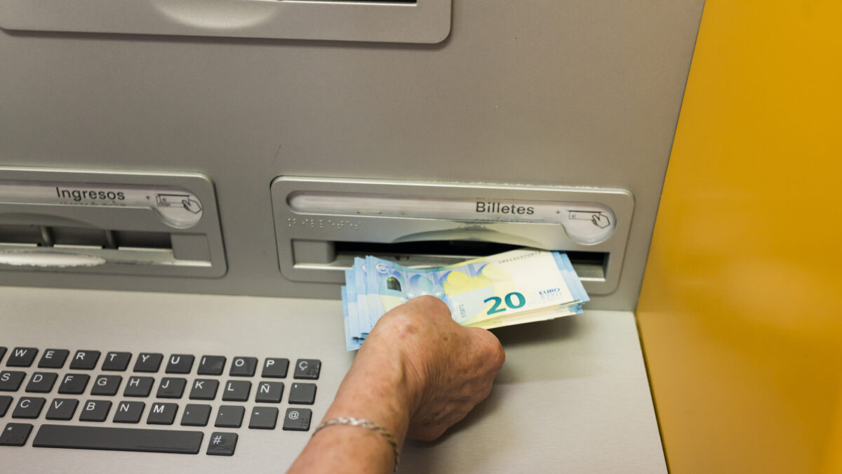 Οι φορολογικές ελαφρύνσεις και τα κοινωνικά μέτρα που ανακοινώθηκαν στη ΔΕΘ