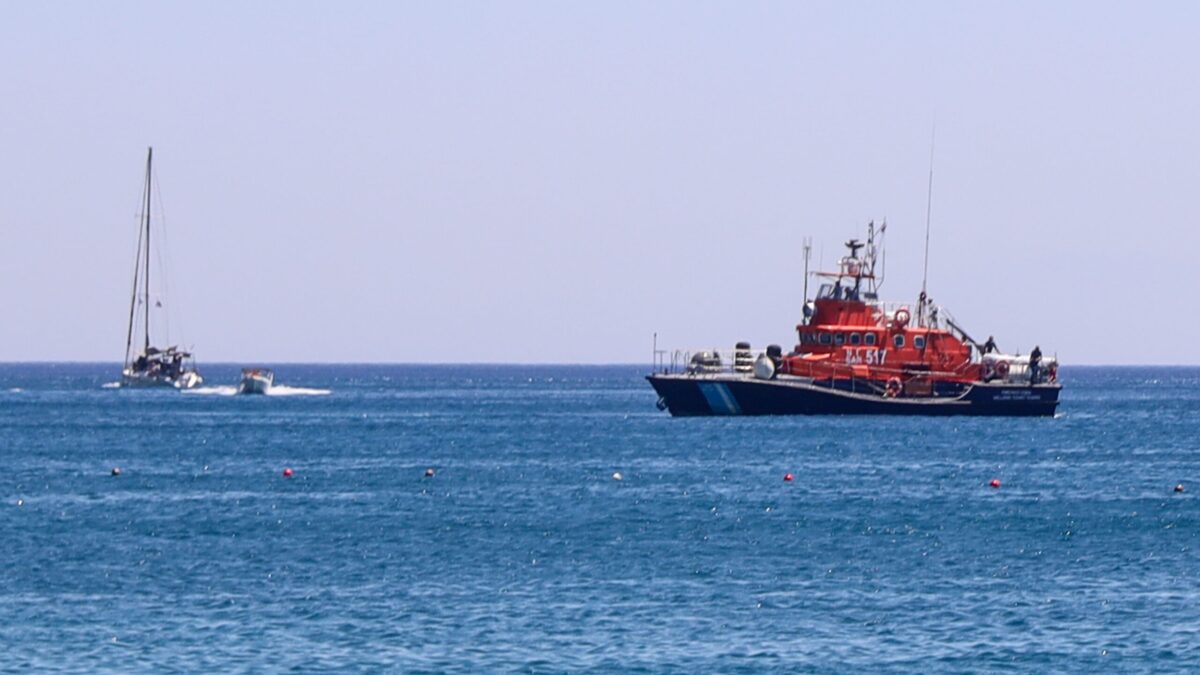 Σκιάθος: Προσάραξη ιστιοφόρου στην Καναπίτσα