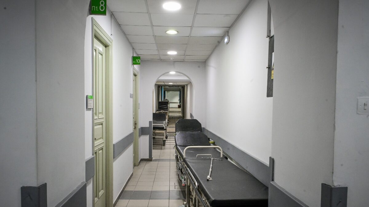 Κέρκυρα: Παθολόγος Συνελήφθη για Βιασμό 18χρονης – Οικογενειακή Σχέση με το Θύμα