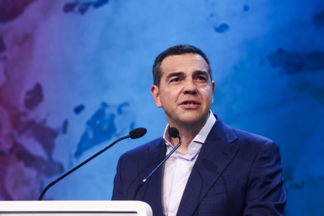 Ο αντισυμβατικός Τσίπρας, ο πάγος στους συντρόφους και τα νέα πρόσωπα – του Σωτήρη Μπολάκη