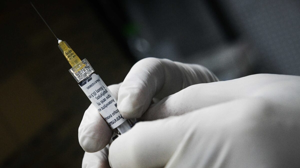 Μετ’ εμποδίων η έναρξη του αντιγριπικού εμβολιασμού – Ζητήματα με τους ηλεκτρονικούς κωδικούς