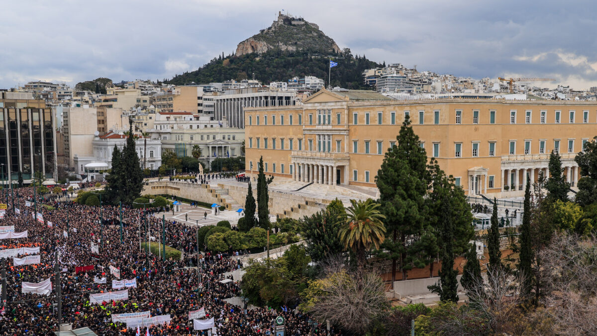 Απεργία σήμερα 1η Οκτωβρίου: Πώς θα κινηθούν μετρό, τραμ, λεωφορεία – Συγκεντρώσεις στο κέντρο της Αθήνας Απεργία σήμερα 1η Οκτωβρίου: Πώς θα κινηθούν μετρό, τραμ, λεωφορεία – Συγκεντρώσεις στο κέντρο της Αθήνας