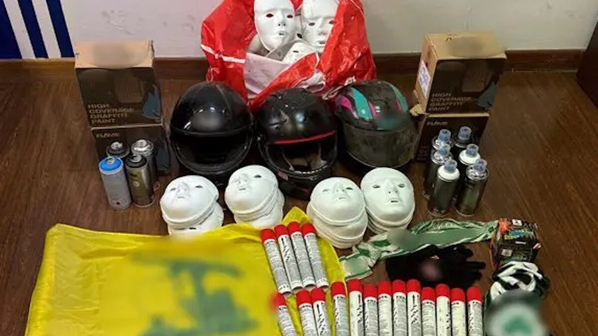 Οπαδικός εξοπλισμός στο γήπεδο του Ατρομήτου – Συνελήφθη ο πρόεδρος Βασίλης Μπέτσης