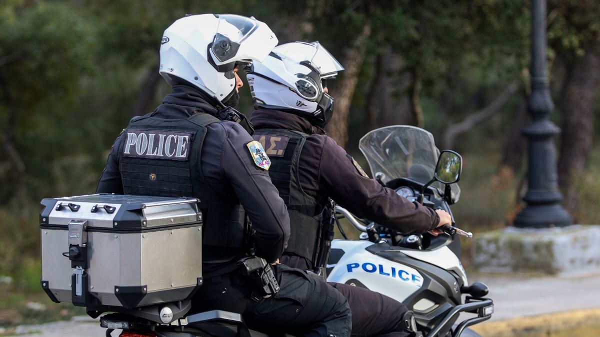 Γλυφάδα: Σοκαριστική επίθεση σε 70χρονη – Άστεγος δράστης με ιστορικό αποδράσεων