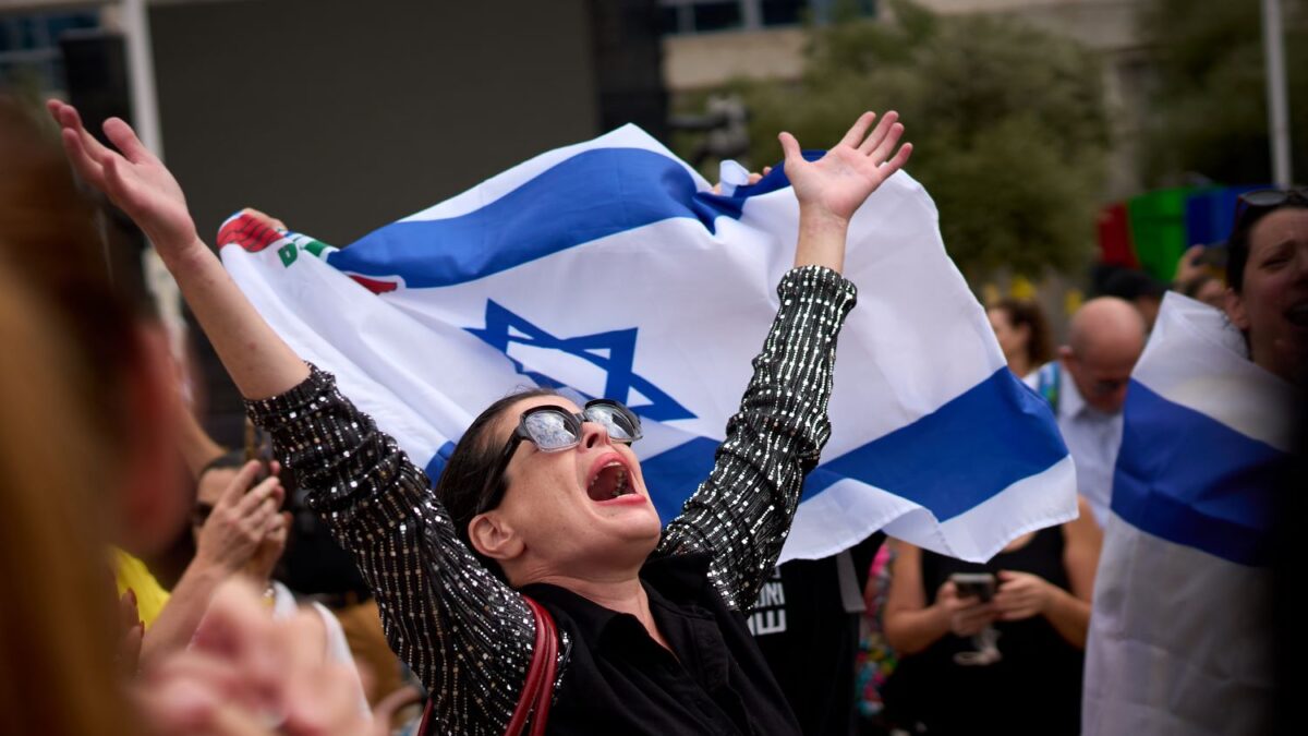 Σημείο καμπής στη Γάζα: Συμφωνία ειρήνης στο τραπέζι – Αναμονή για το “ναι” του Ισραήλ