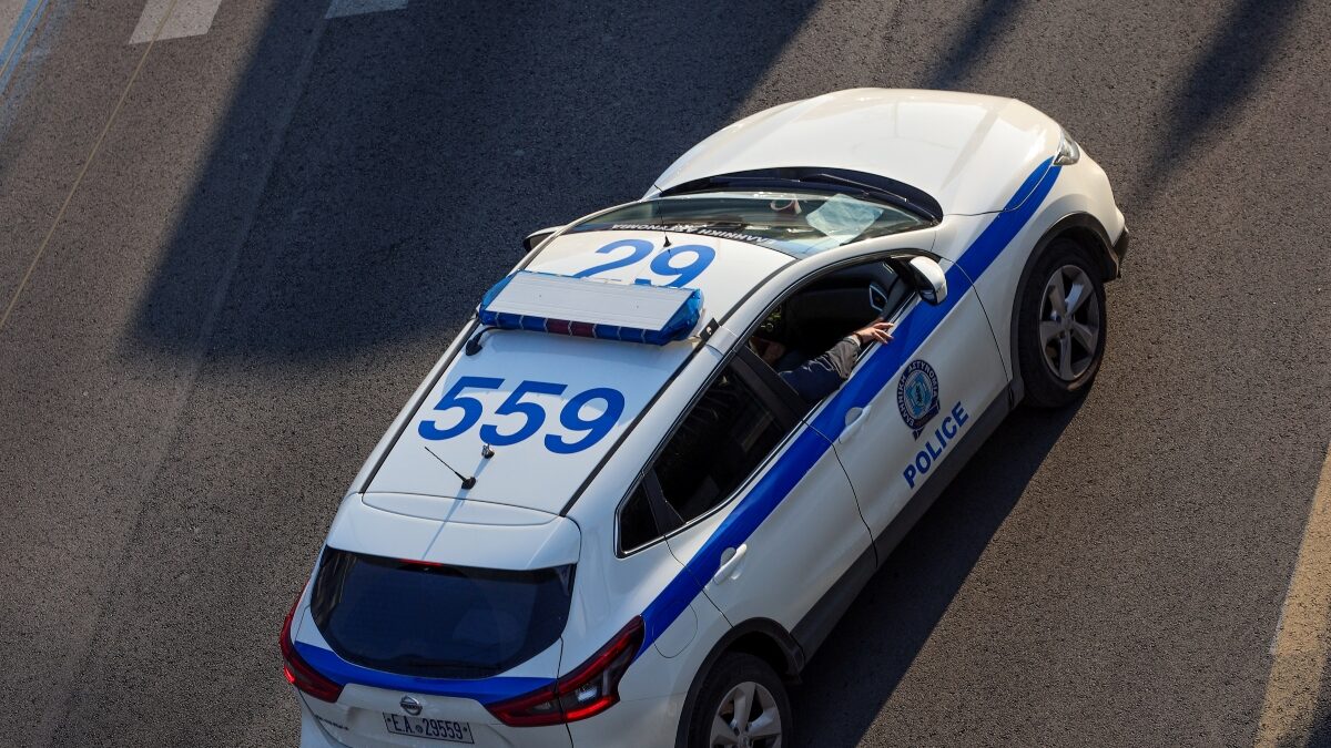 Απάτη στο Διδυμότειχο: «Μαϊμού» Γιατρός Εξαπάτησε Συγγενή Ασθενούς και Άρπαξε 12.000 Ευρώ