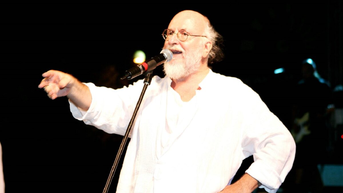 Διονύσης Σαββόπουλος: Η γενναιότητα πίσω από τη μάχη με τον καρκίνο