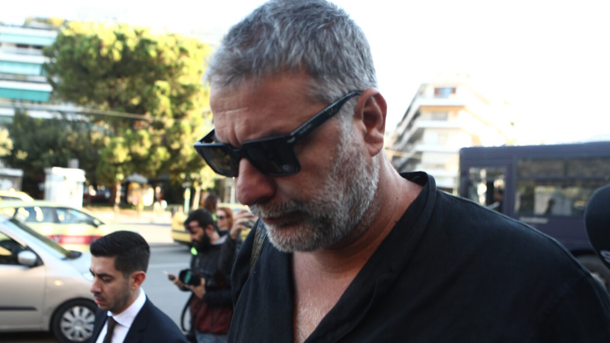 Ένοχος κρίθηκε ο Β. Μπισμπίκης — Αναγνωρίστηκαν τα ελαφρυντικά της υπεράσπισης