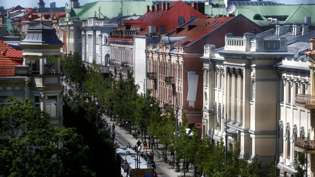 Λιθουανία: Αερόστατα και λαθρεμπόριο τσιγάρων από τη Λευκορωσία προκαλούν ανησυχία