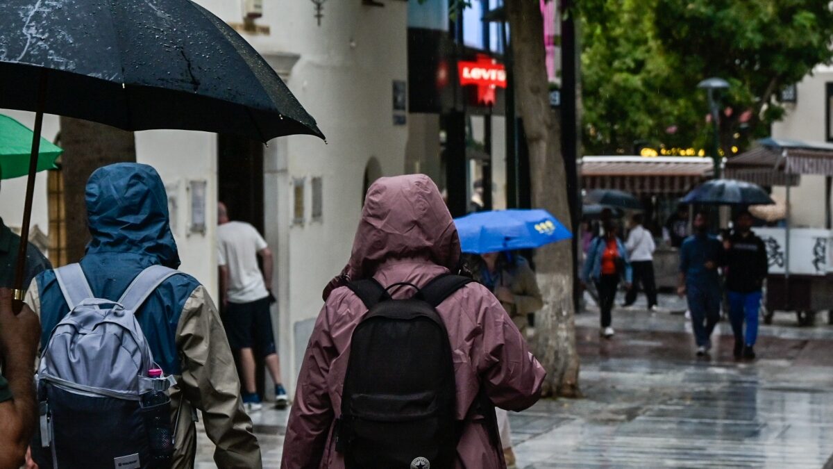 Καιρός: Δύο κύματα κακοκαιρίας από το βράδυ της Κυριακής – Καταιγίδες, πτώση θερμοκρασίας και ισχυροί άνεμοι Καιρός: Δύο κύματα κακοκαιρίας από το βράδυ της Κυριακής – Καταιγίδες, πτώση θερμοκρασίας και ισχυροί άνεμοι